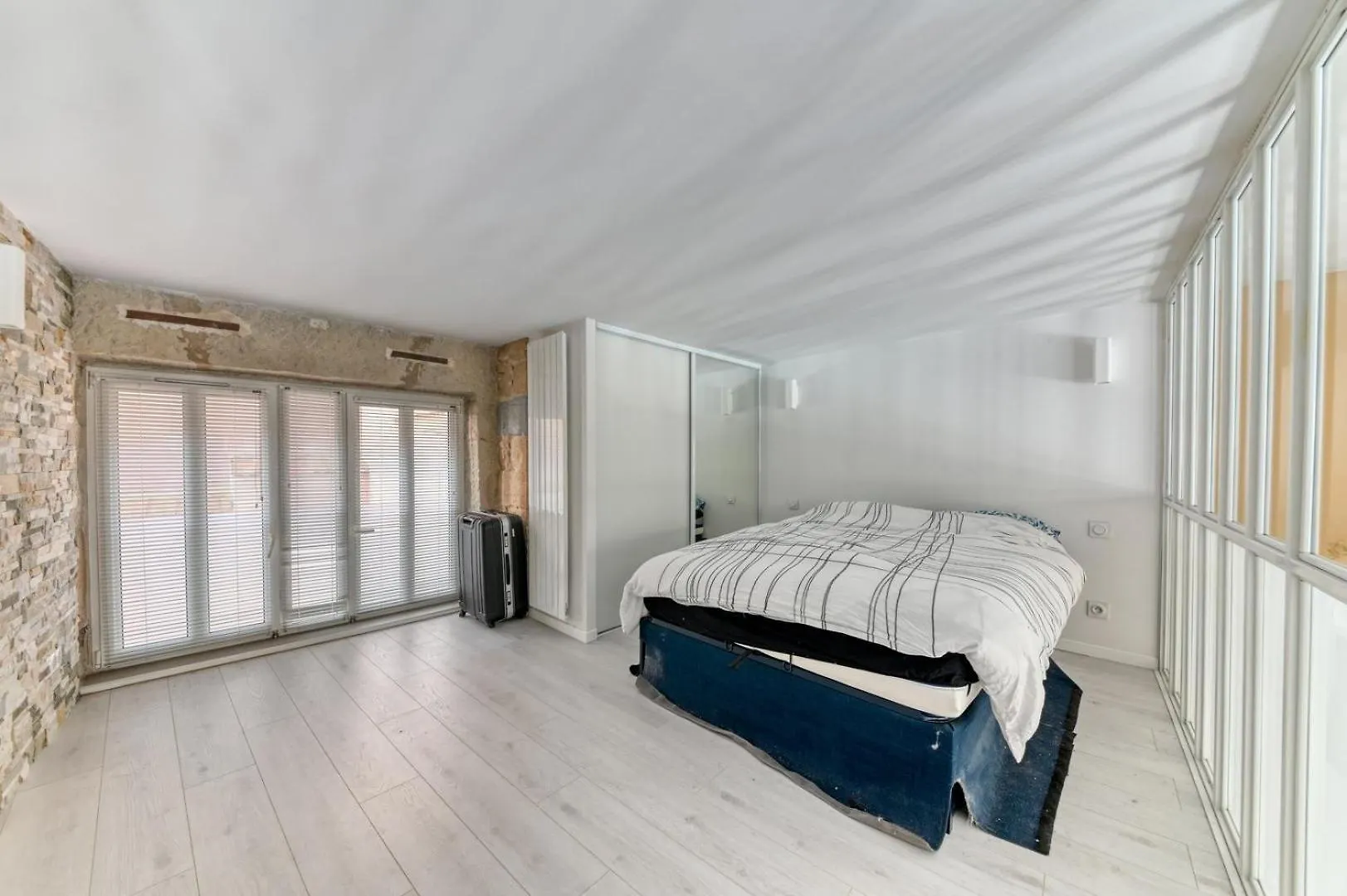 Guestready - Stonewall Mezzanine In Brotteaux Apartamento Lyon